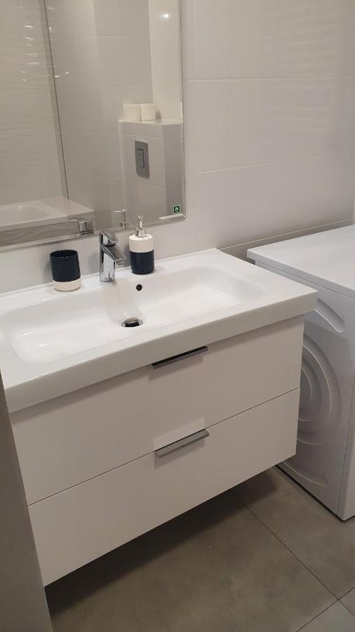 Апартаменти Apartament Na 6 Pietrze Варшава Екстер'єр фото